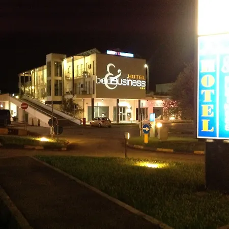 Hotel Bed & Business 3*