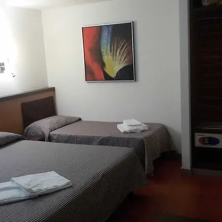 Bed & Business Hotel