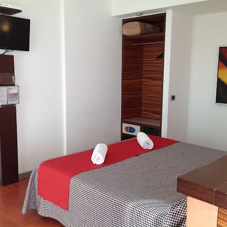 Hotel Bed & Business Sambuceto (Pescara)