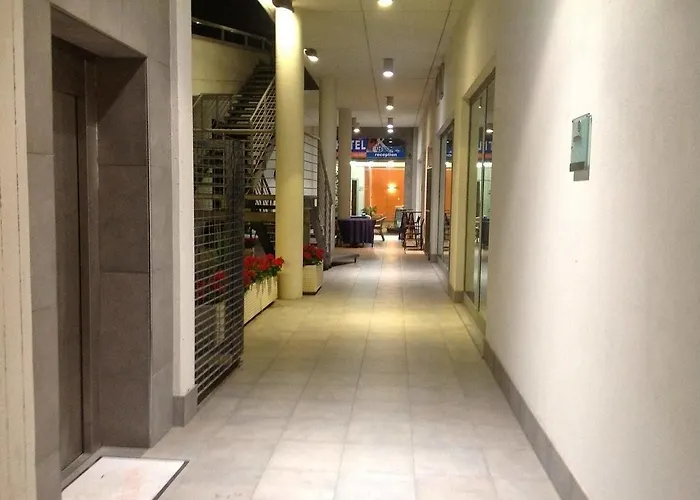 Bed & Business Hotel